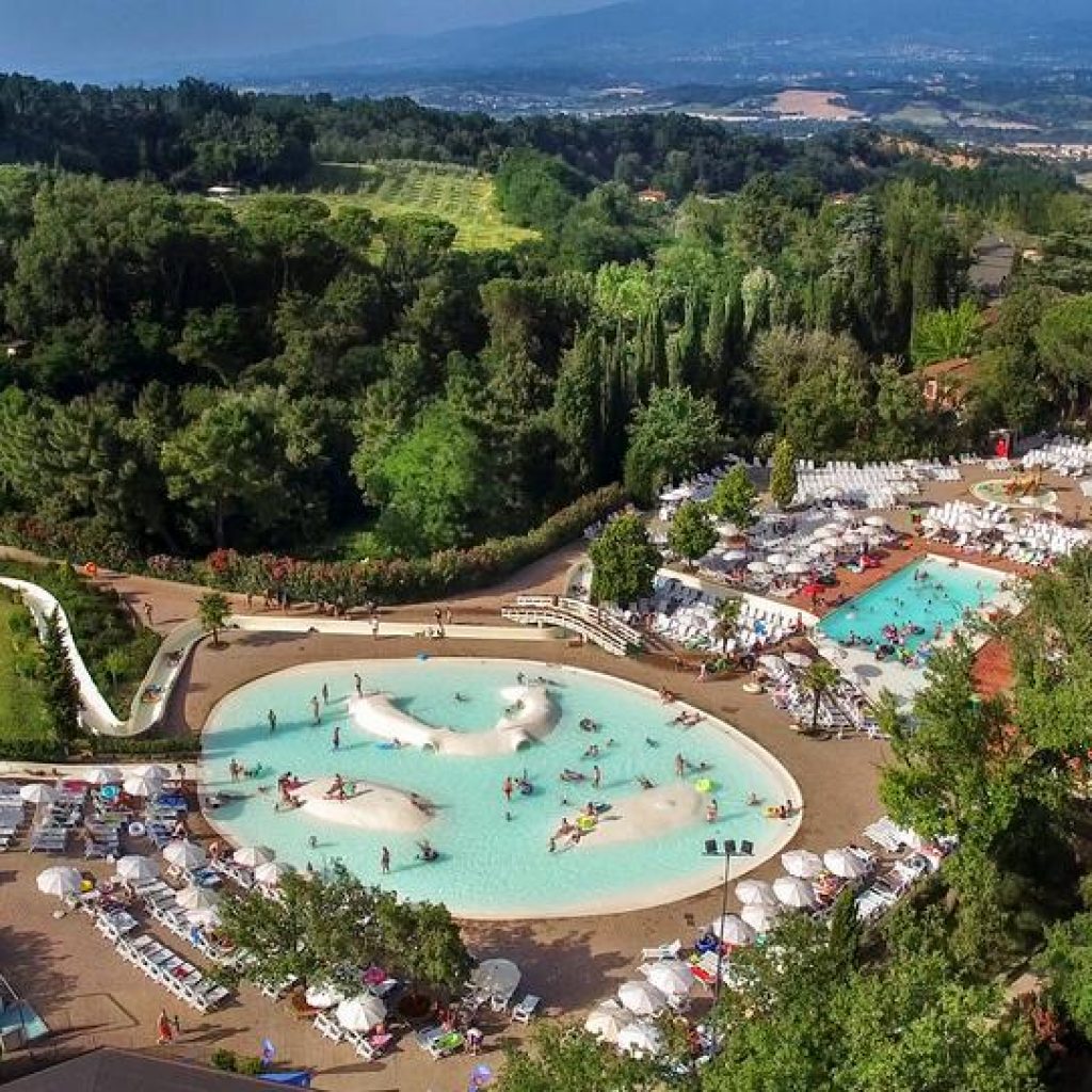 Camping Village Norcenni Girasole